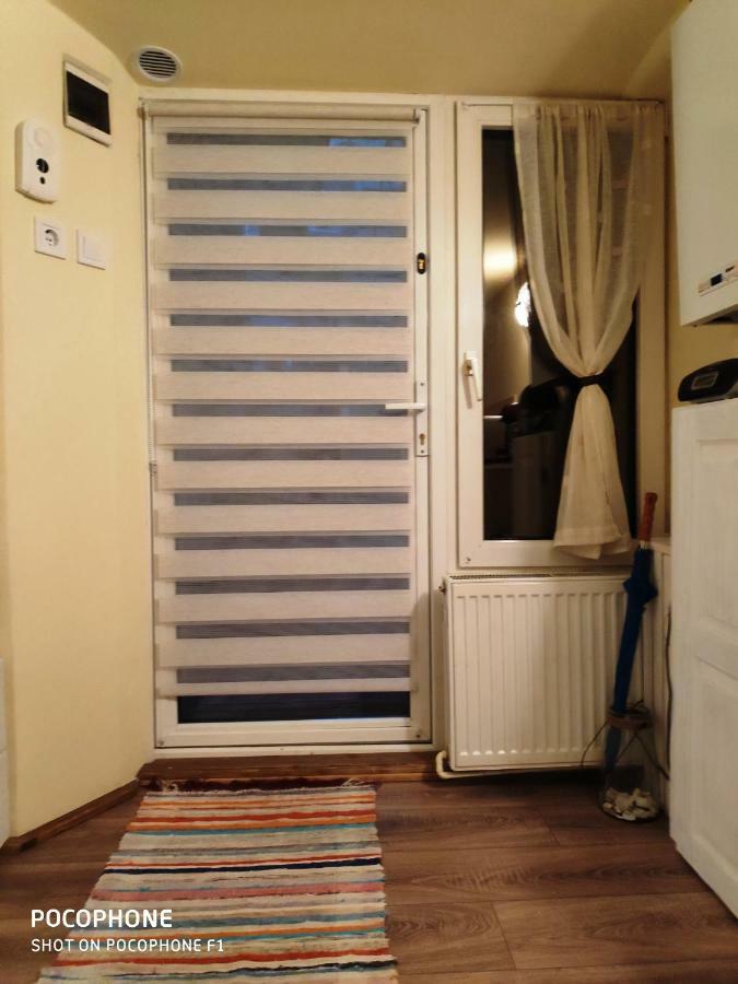 Republicii Rustic In Center Apartment Brasov